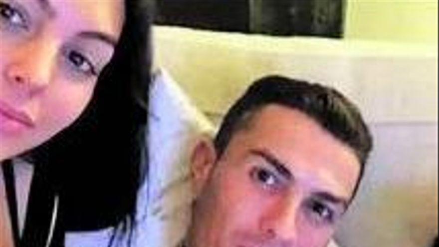 Cristiano y Georgina, con Pepe.