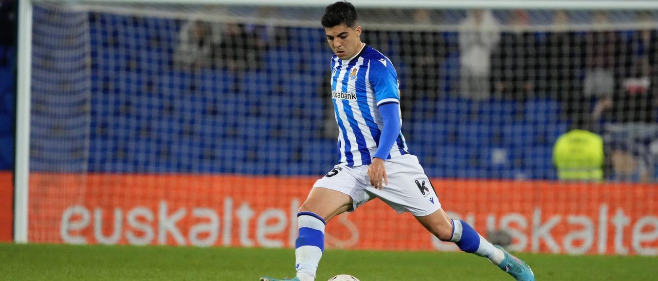 Clemente, en un partido con la Real Sociedad B.