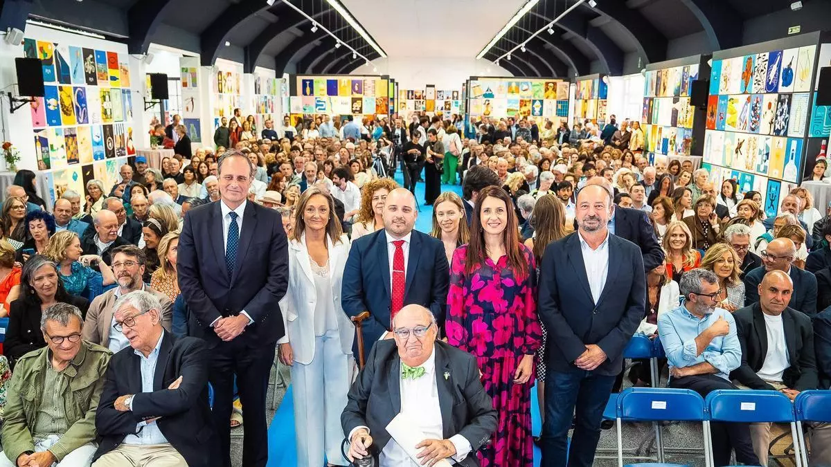 El diseño «rotundo y minimalista» de un profesor universitario de Taiwán se alza con el oro de la Bienal de Cartelismo Terras Gauda