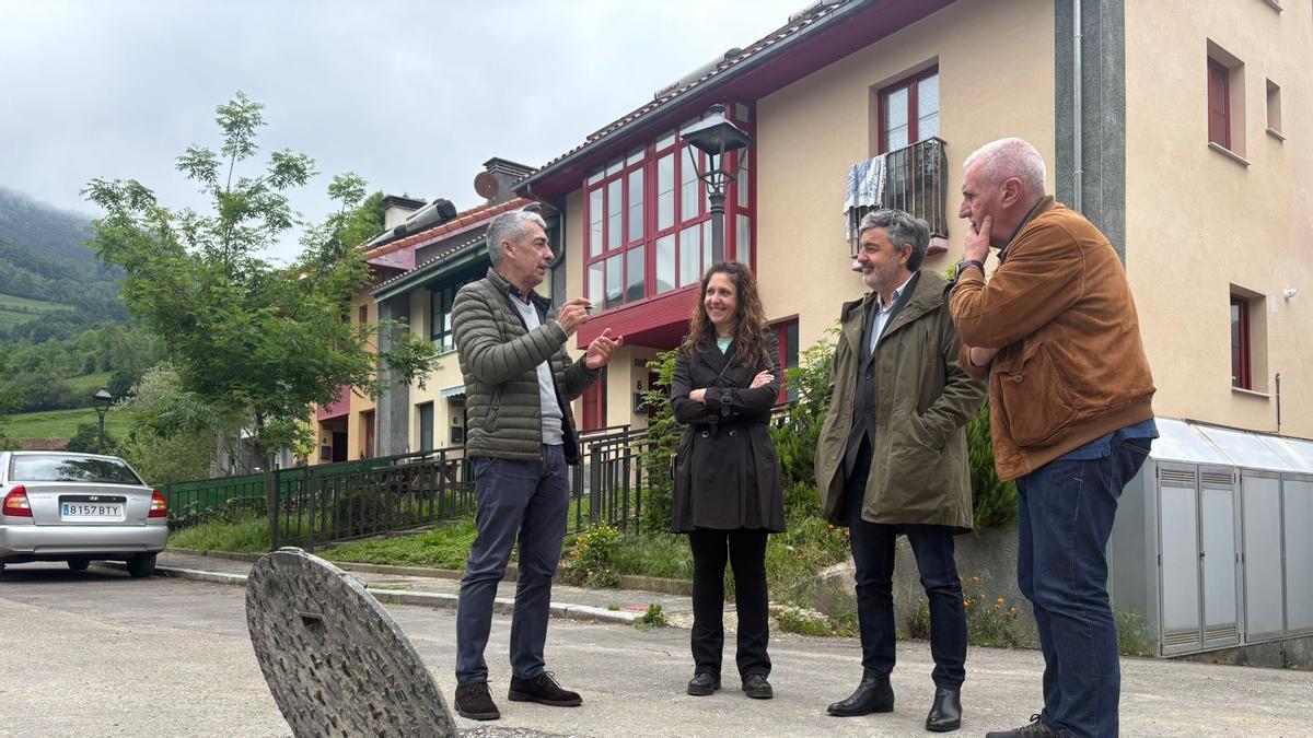 Por la izquierda, Miguel Ángel Ruiz, Vanesa Mateo, Alejandro Calvo y Miguel Fernández. | D. O.