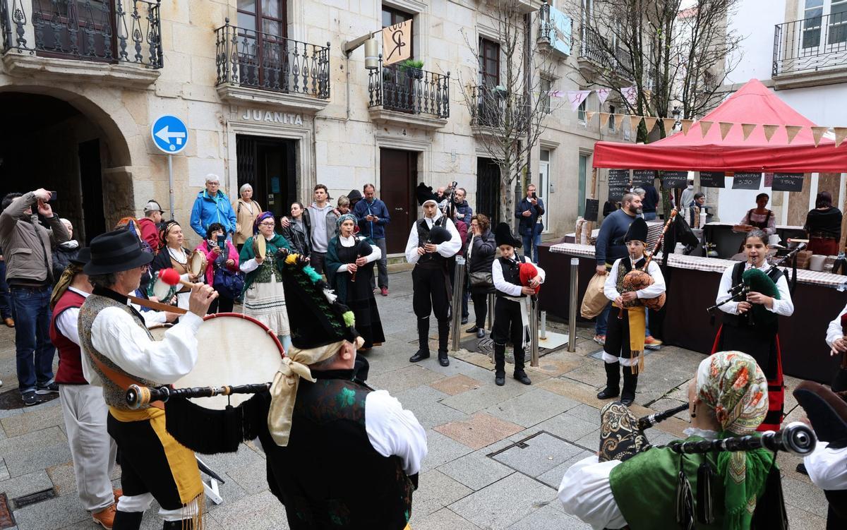 Vigo 'reconquista' las calles en su fiesta grande