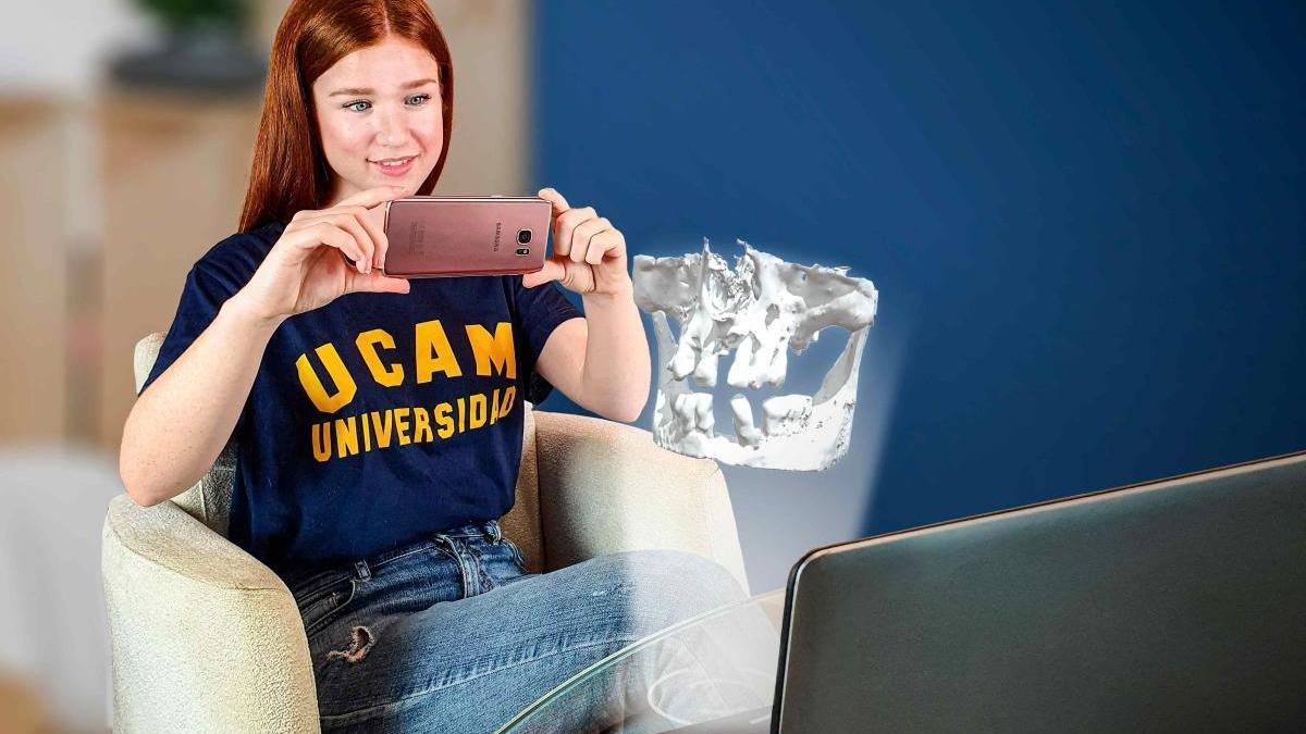 La transformación digital de la UCAM permite formar con las tecnologías más avanzadas