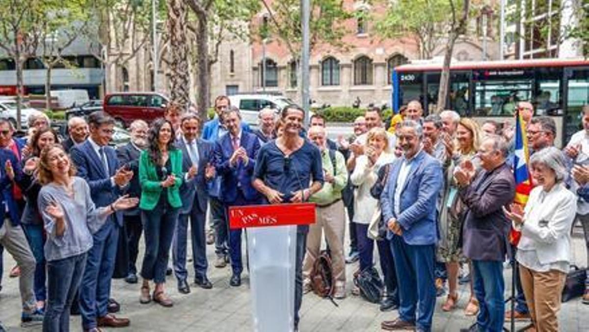 Presentación de la candidatura Eines de País - Un pas més.