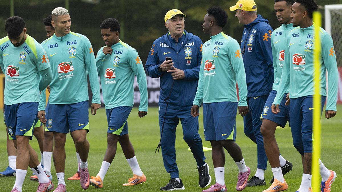La selección brasileña se prepara en el estadio de Goyang para su amistoso contra Corea del Sur