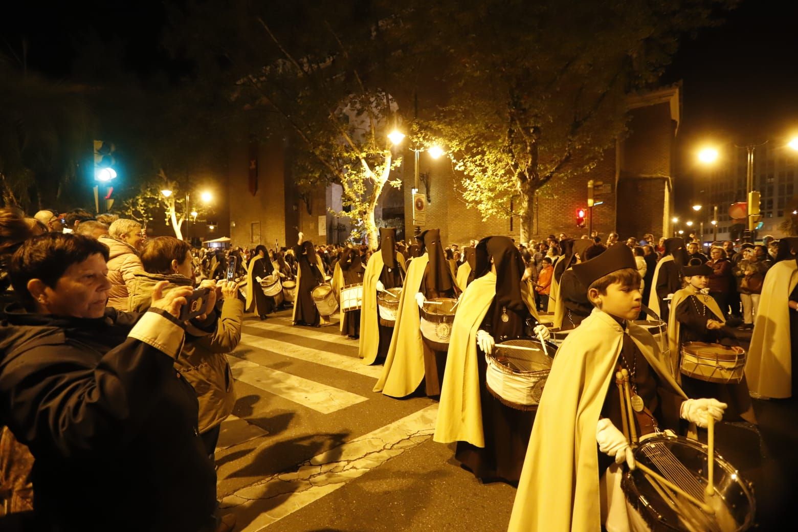 En imágenes | Procesiones del Martes Santo en Zaragoza