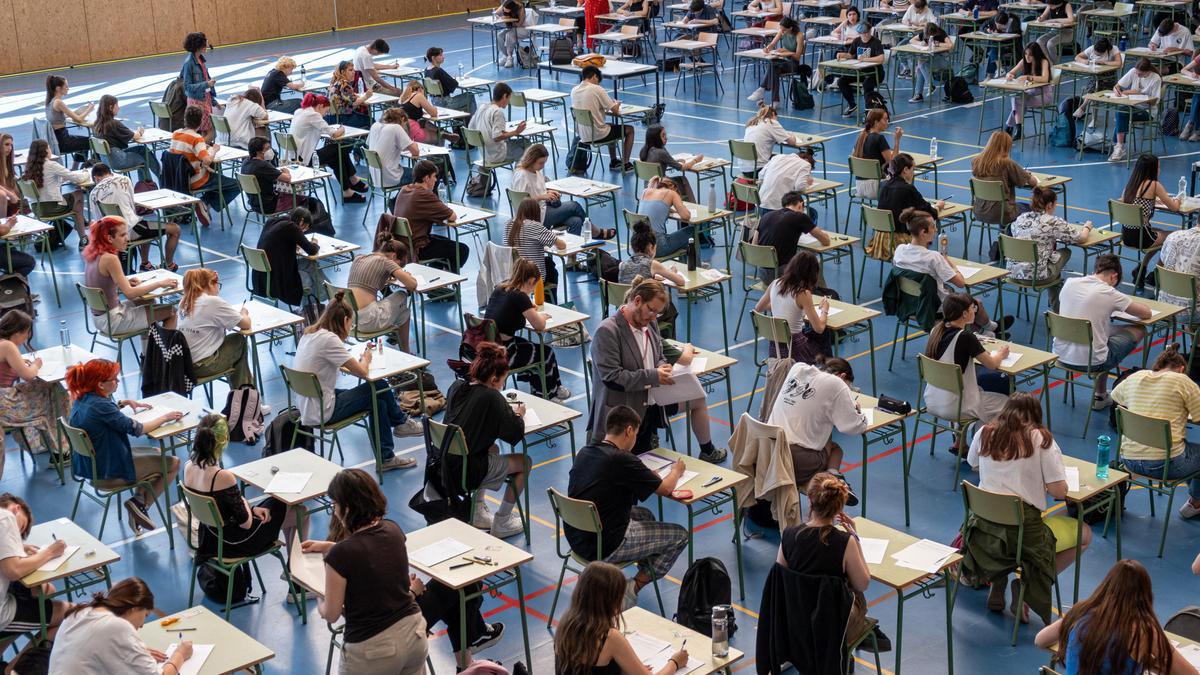 Arranca en La Rioja la EBAU de la nueva normalidad