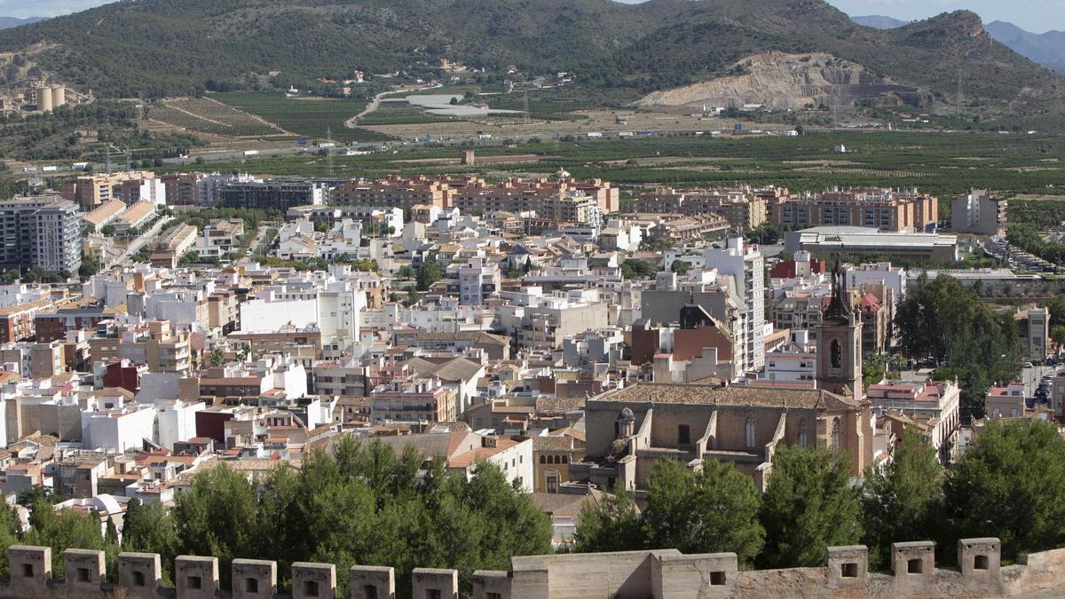 Vistas del núcleo histórico de Sagunt desde el Castillo.