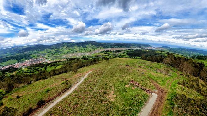 EN IMÁGENES: El nuevo mirador en el Monte Cubera con vistas a la Ría de Villaviciosa