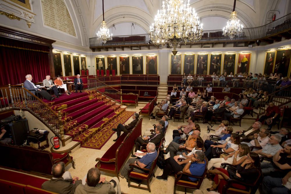 Claustre obert: Presentación del libro de Jordi Palafox