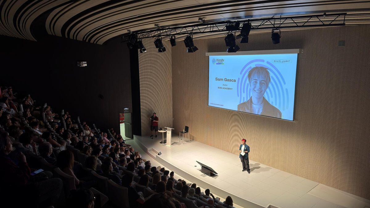 Un momento de la jornada Diversity at Work LGBT+ Zaragoza 2025.