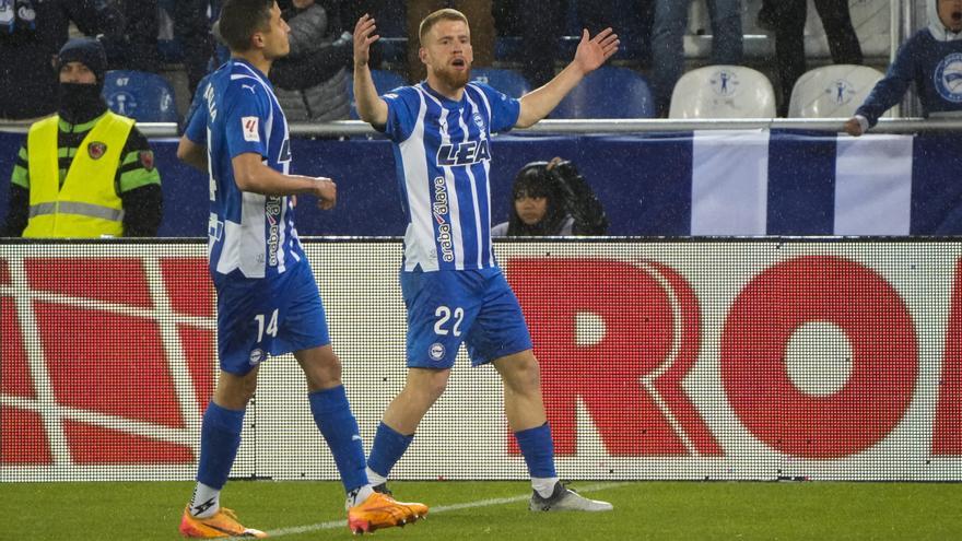 El Alavés oposita a la décima plaza con un gol de Carlos Vicente ante el Getafe