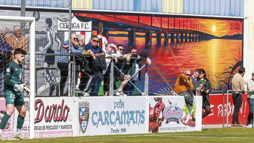 El Céltiga cumple cien años de vida y de vínculo con la sociedad de A Illa