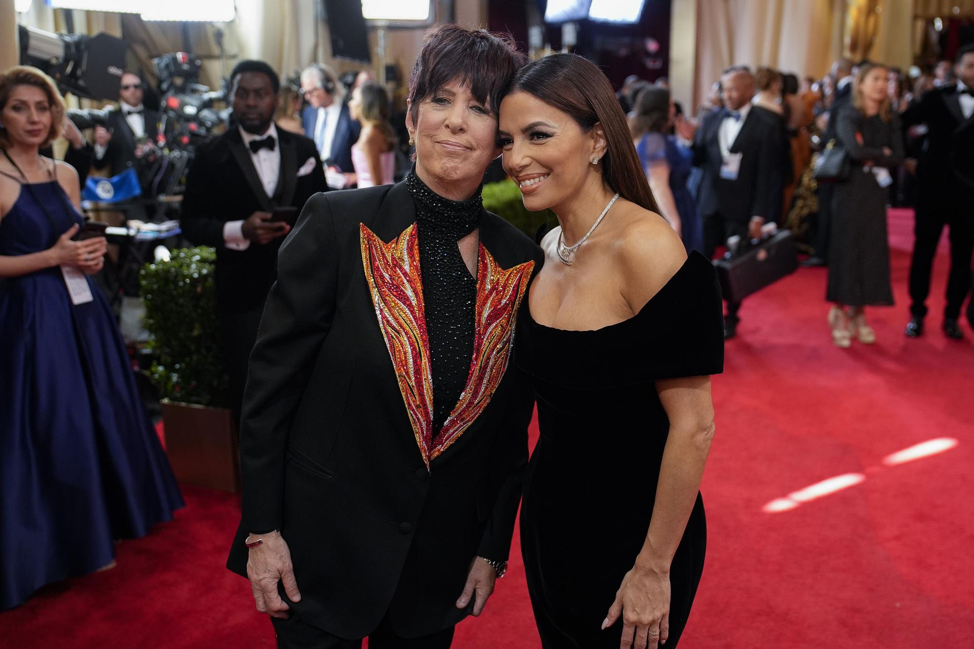 Diane Warren, left, and Eva Longoria arrive at the Oscars on Sunday, March 10, 2024, at the Dolby Theatre in Los Angeles. (AP Photo/John Locher) / 31024130150
