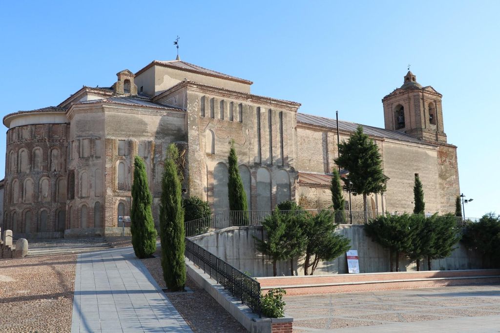 Madrigal de las Altas Torres, Gran Ruta de Ciudades Mágicas y Villas de los Antiguos Reinos