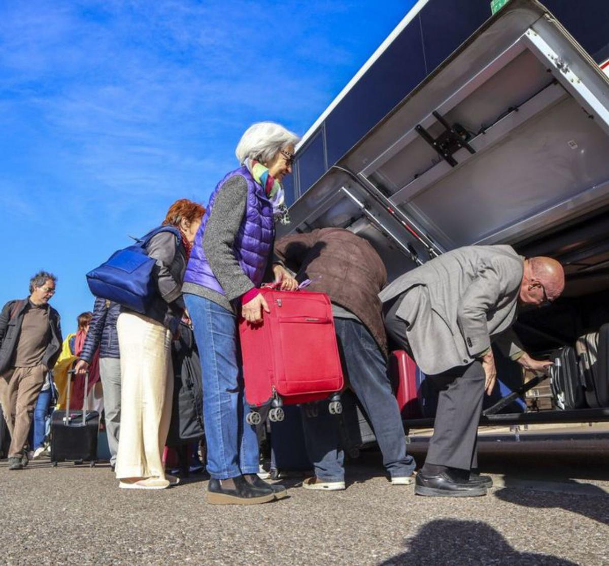 Con luz pero sin cama: odisea de los viajeros gallegos en Zamora