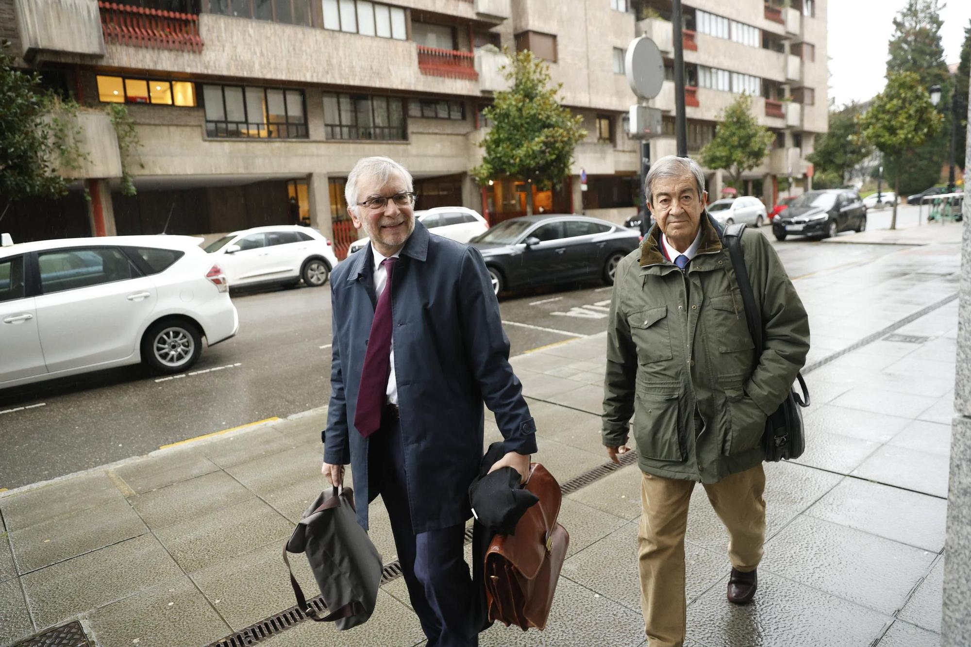 Francisco Álvarez-Cascos se sienta este martes en el banquillo por un presunto delito de apropiación indebida