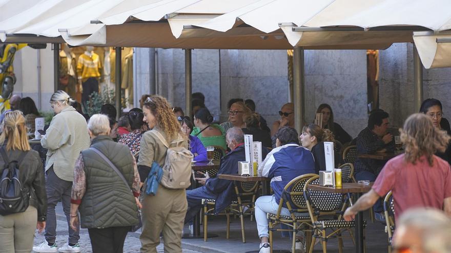 L’ordenança de terrasses de Girona preveu multes de fins a 3.000 euros