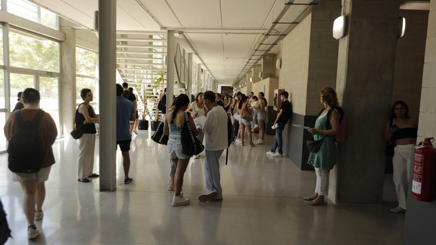 Más de mil estudiantes de Bachillerato de Baleares buscan segundas oportunidades en las pruebas PBAU extraordinarias