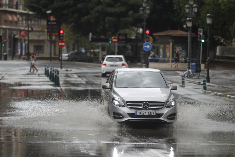 La gota fría llena la Comunitat Valenciana de agua