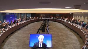 El director de la Agencia Internacional de la Energía, Fatih Birol, se dirige a los líderes de las tecnológicas y los responsables políticos en la Conferencia Global sobre Energía e IA celebrada en diciembre en la sede de la agencia en París.