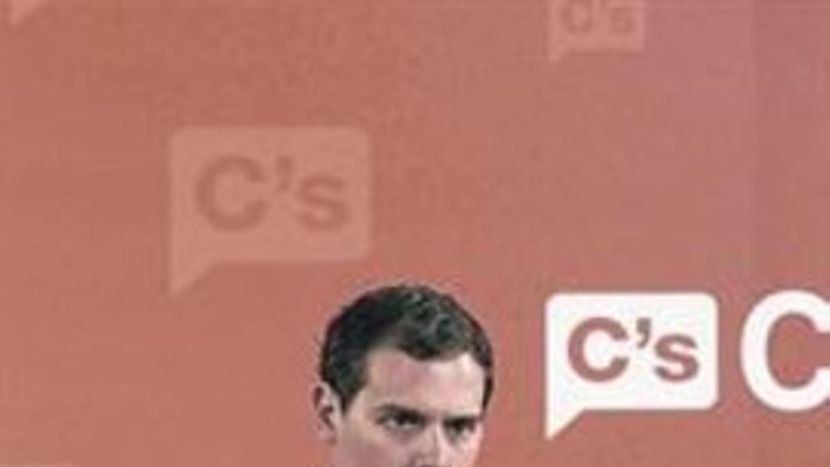 El líder de Ciudadanos, Albert Rivera, ayer, en la sede de su partido.