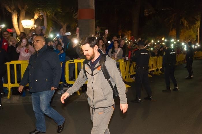 28-02-2018 LAS PALMAS DE GRAN CANARIA. Llegada del FC Barcelona al Hotel Santa Catalina. Fotógrafo: ANDRES CRUZ