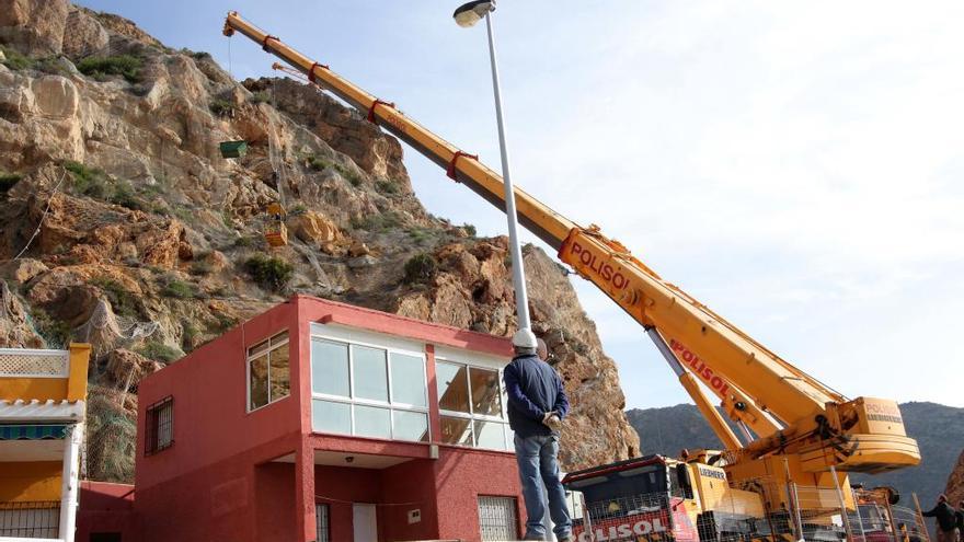 El Ayuntamiento tuvo que consolidar de urgencia el monte de Las Casillas hace un año debido a los temporales de invierno.