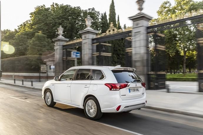 Mitsubishi Outlander PHEV