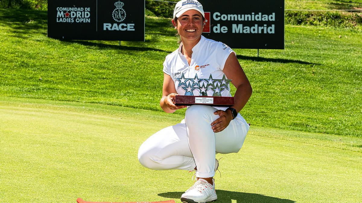 La jugadora andaluza Ana Peláez, ha conseguido una victoria sin paliativos en el Club de Golf Jarama-RACE