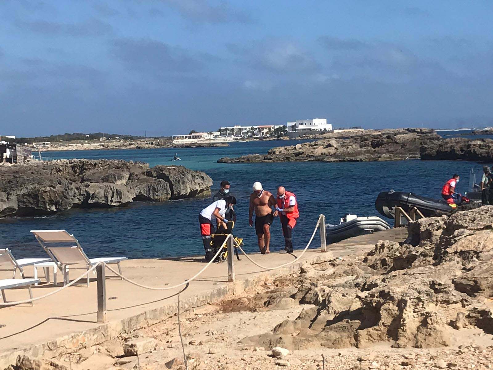 Rescatado un bañista en es Pujols