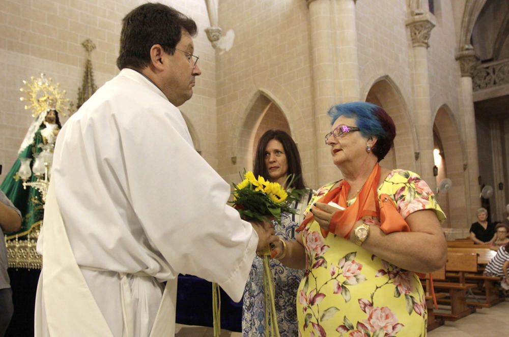 Ofrenda a la Virgen de Belén