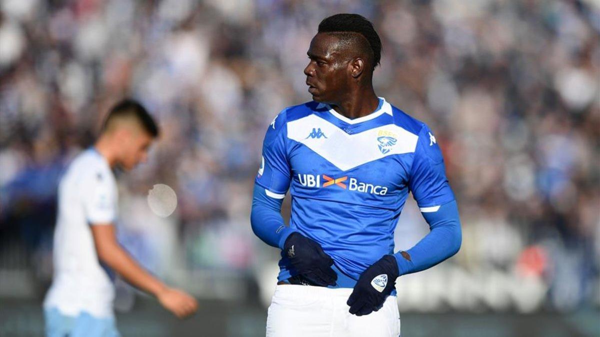 Balotelli durante su etapa en el Brescia