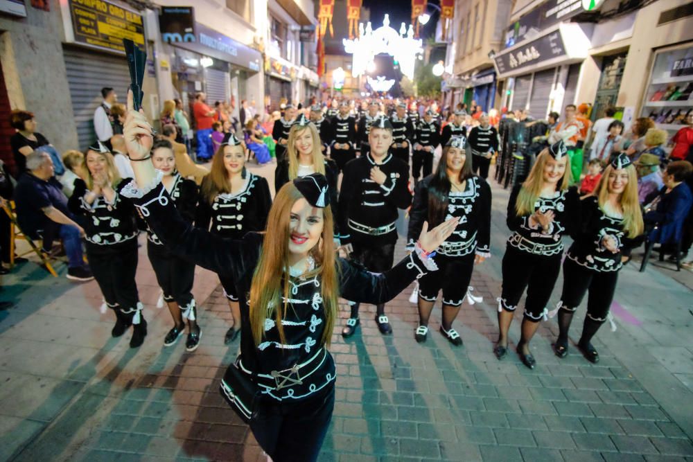 Desfile Retreta moros y cristianos Elda