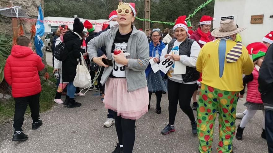 Participantes en la San Silvestre de Gandón.   | // FDV