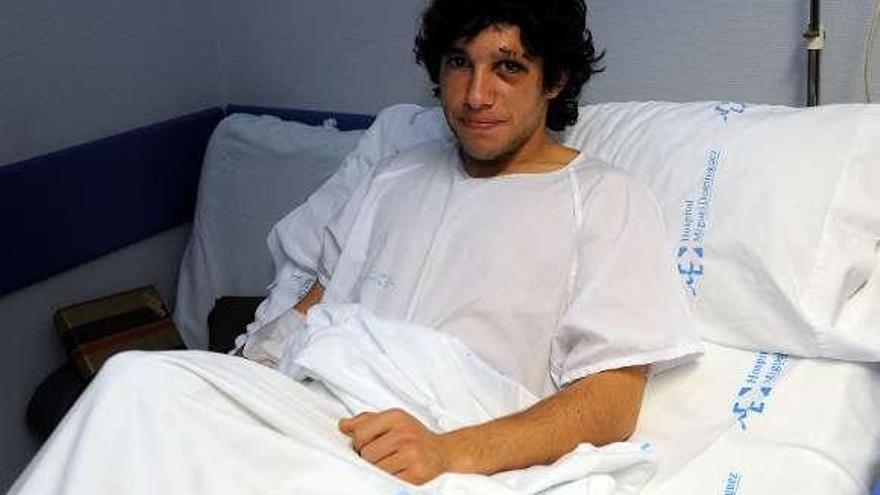 André Suárez, la víctima, en 2010 en el Hospital Domínguez. // R. V.