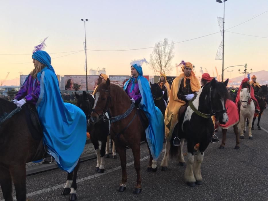 Las imágenes de la Cabalgata de Reyes de Vigo 2019