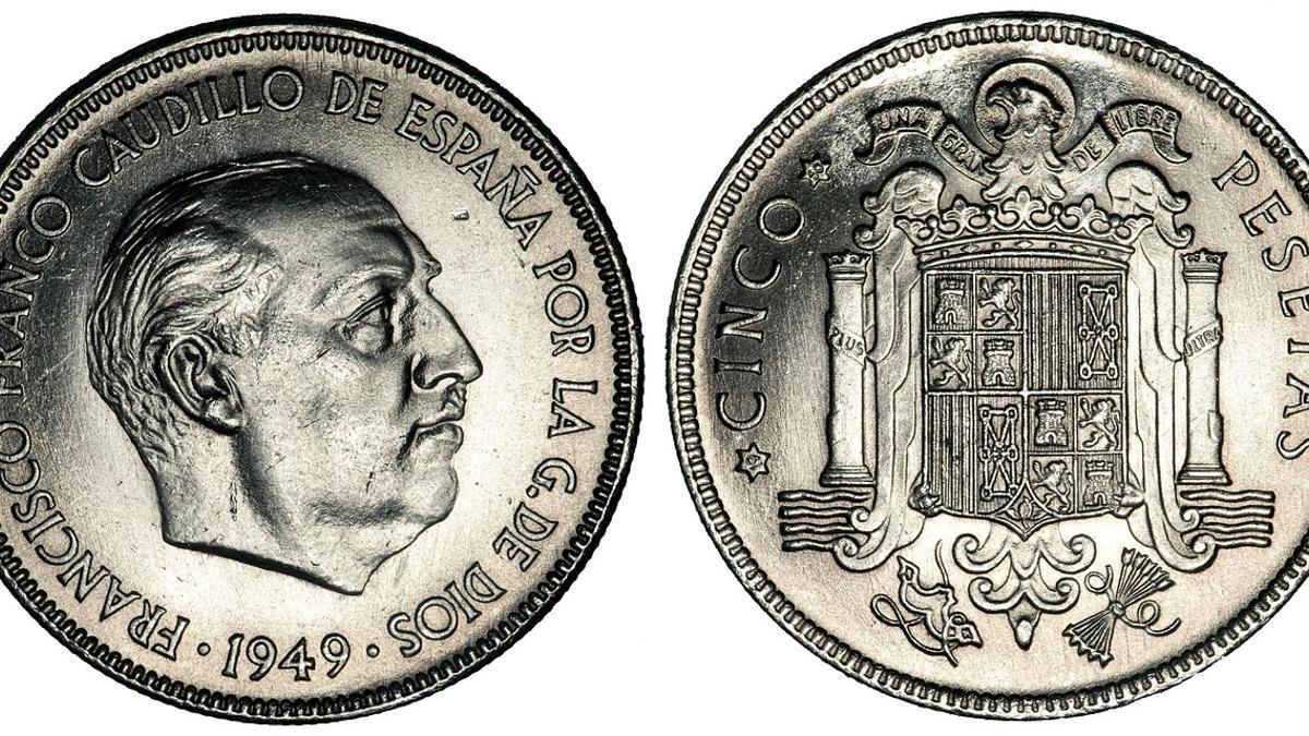 Una moneda de cinco pesetas del año 1949