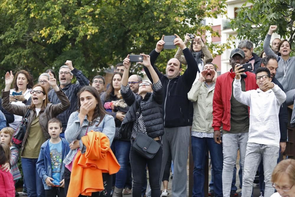 La Guàrdia Civil desallotja per la força el pavelló de Sant Julià de Ramis