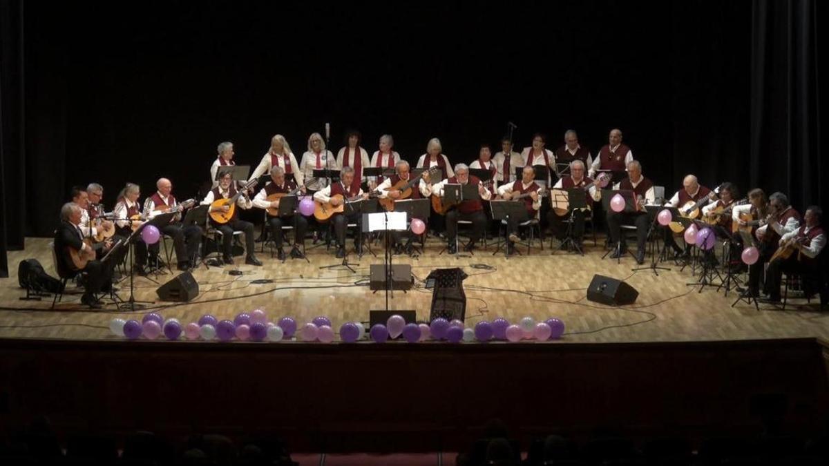 Rondalla Sant Pere.