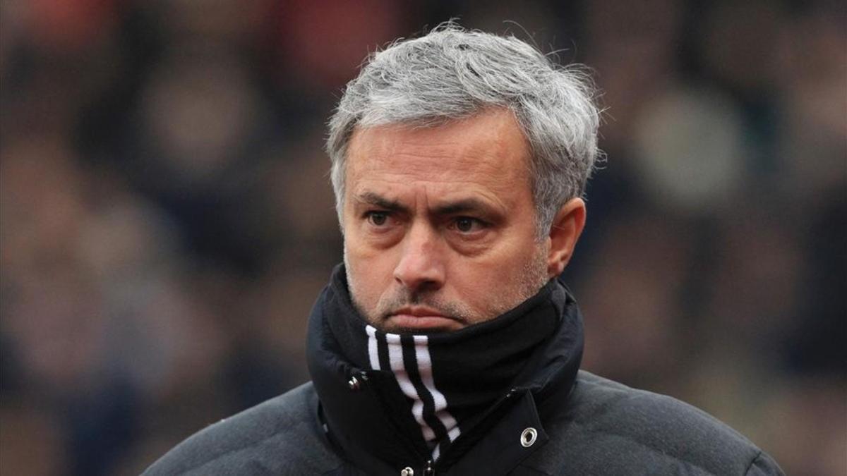 Mourinho busca una victoria contra el Watford para hacer historia