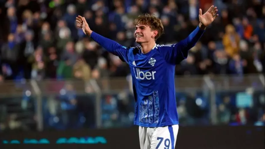 Golazo de Nico Paz, uno de los grandes nombres del mercado de las últimas horas