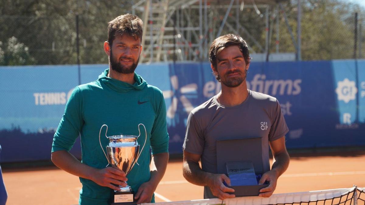 Ivan Gakvov i Gastao Elias després de la final de l’ATP Challenger de Girona.