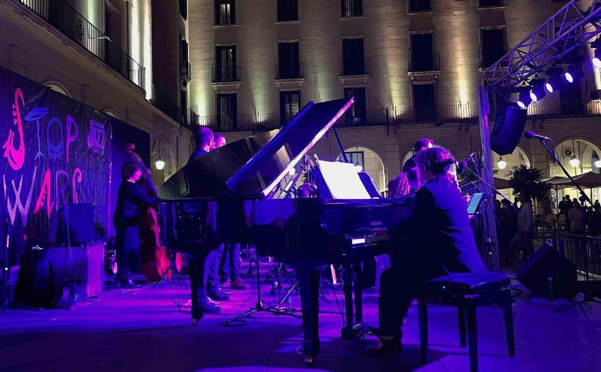 Estas son las imágenes presentadas en la categoría de Instagram del concurso de fotografía JazzDay Alicante 2025.