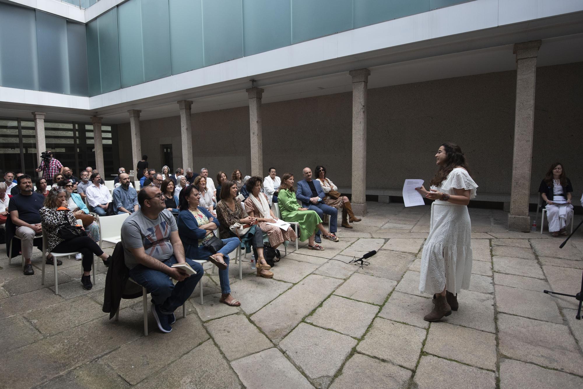 Acto poético musical de presentación 'Poemas guardados' de Lino Braxe en la Fundación Luis Seoane