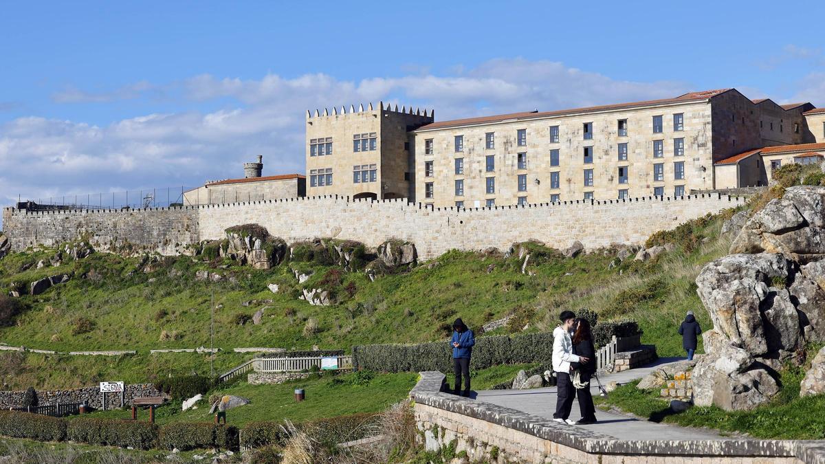 La fortaleza de Monterreal empieza a mostrar su aspecto original