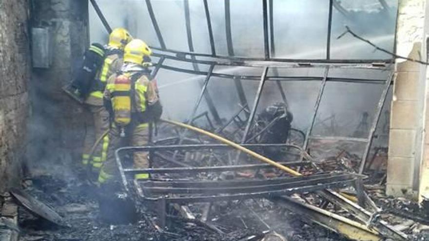 Quatre intoxicats en un foc a Cabrera d&#039;Anoia