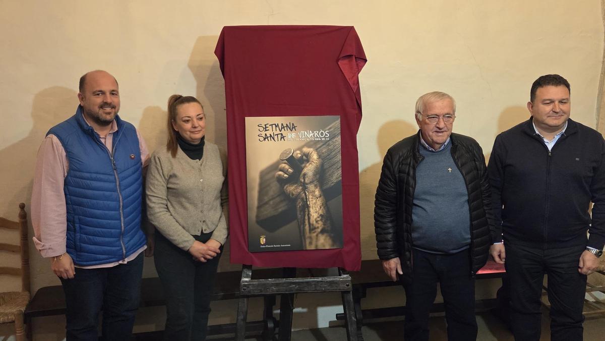 “Consummatum est”, del navarro Javier Rada, ganador del cartel anunciador de la Semana Santa de Vinaròs.