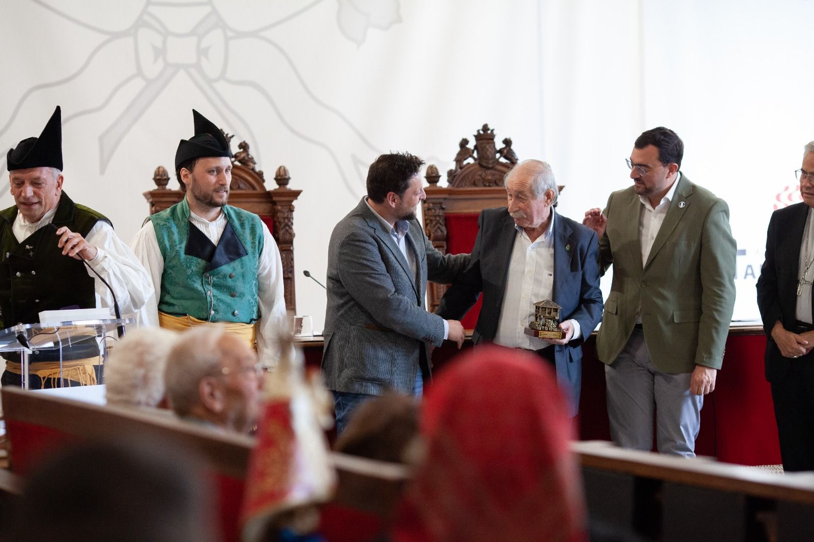 EN IMÁGENES: El Centro Asturiano de Tarragona celebra sus 50 años