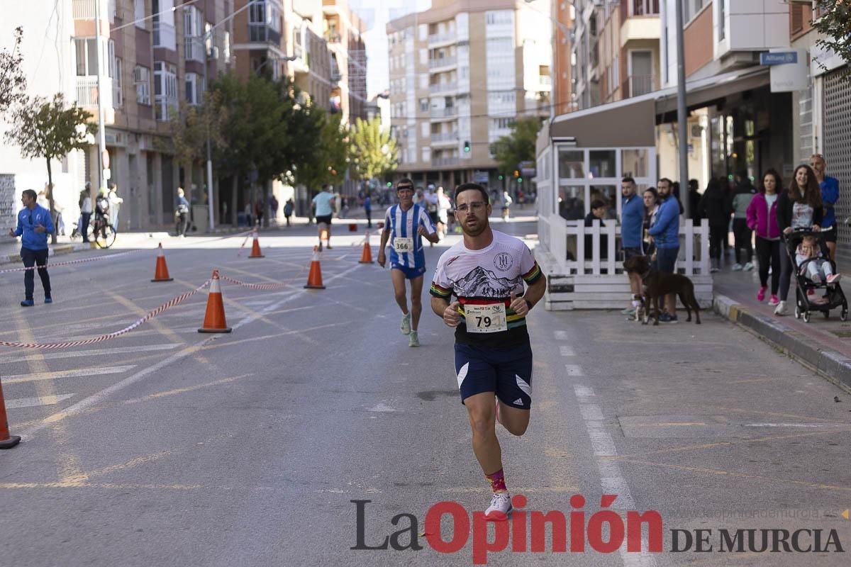 Carrera '10K Assota por ti' en Caravaca (salida y giro primera vuelta)