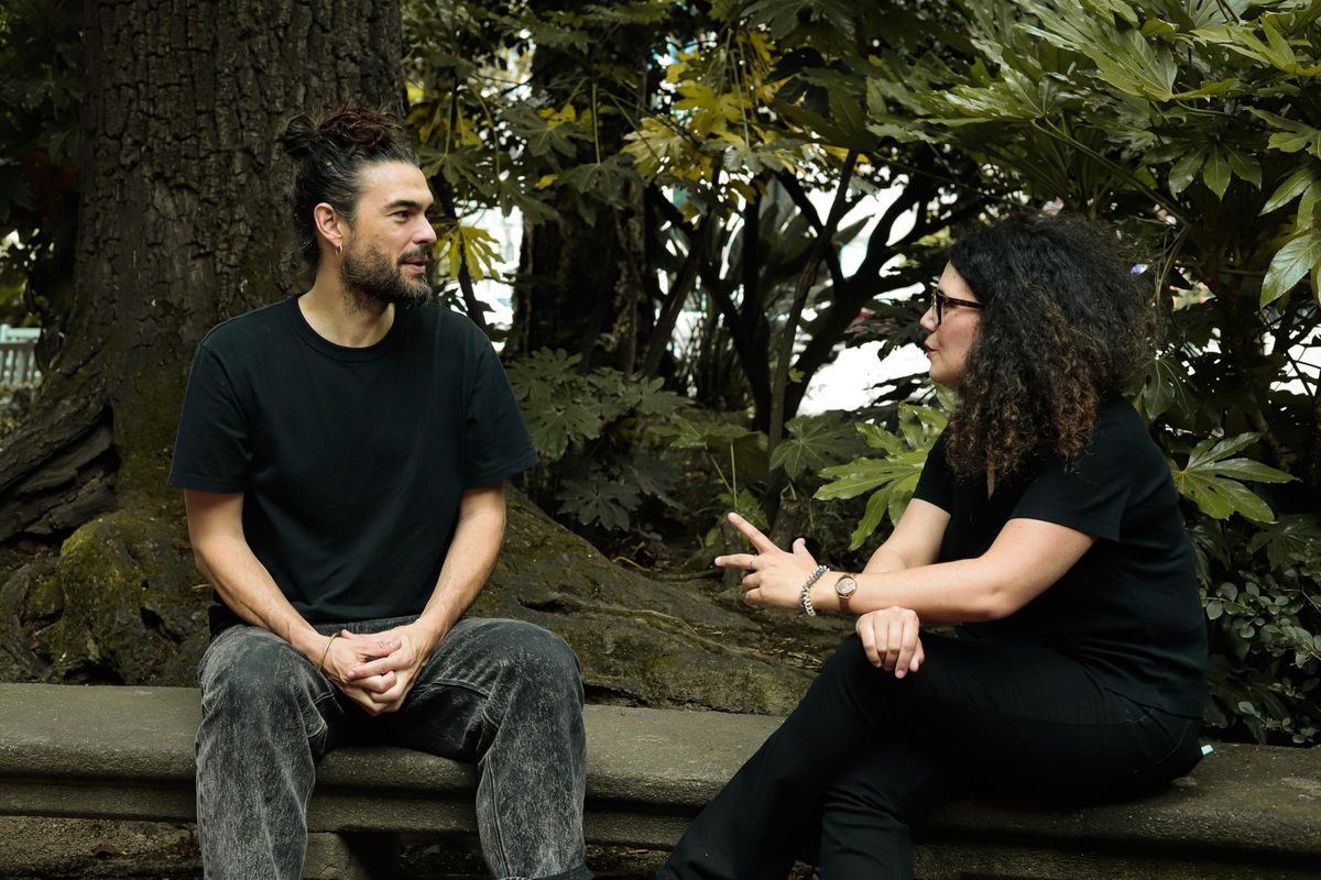 Óliver Laxe e Oriana Méndez, en conversa.